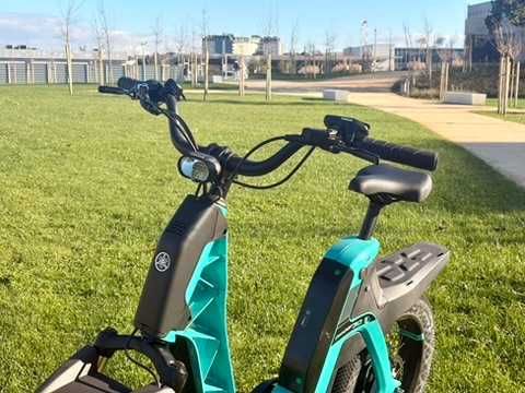 Yamaha Booster Easy elétrica COMO NOVA