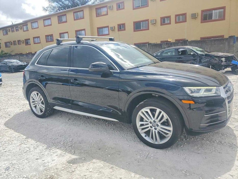 AUDI Q5 PRemium Plus 2018
