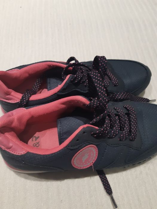 Buty sportowe nr 37