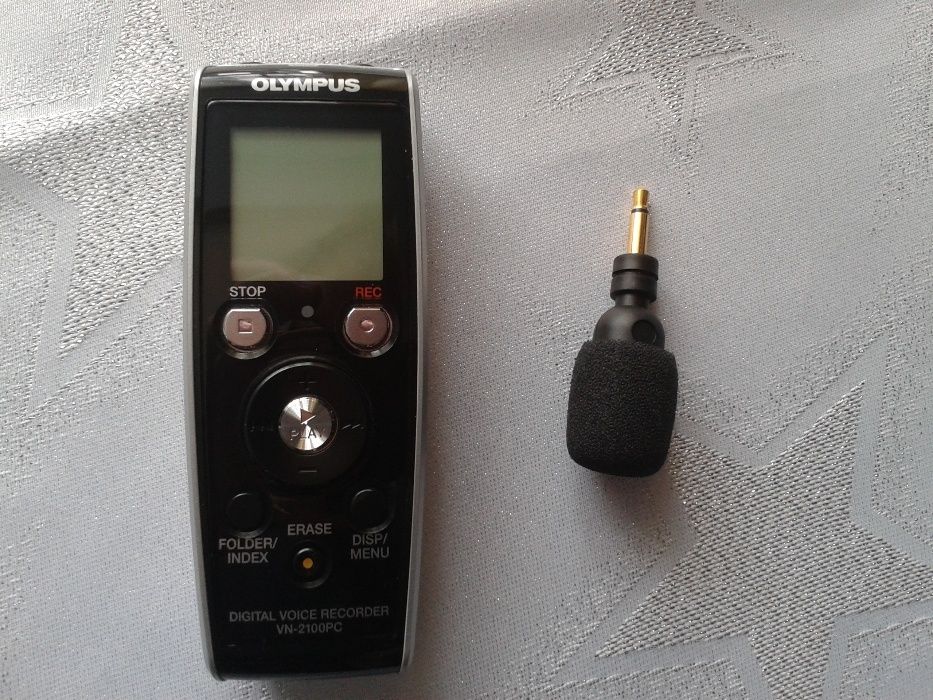 Dyktafon Olympus VN 2100 PC. Kabel usb