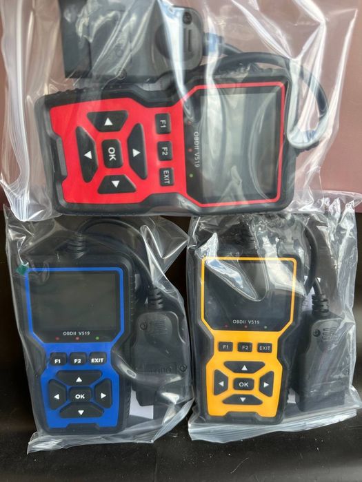 Діагностичний автосканер OBD 2 ELM 327 OBD 519 OBD 520
