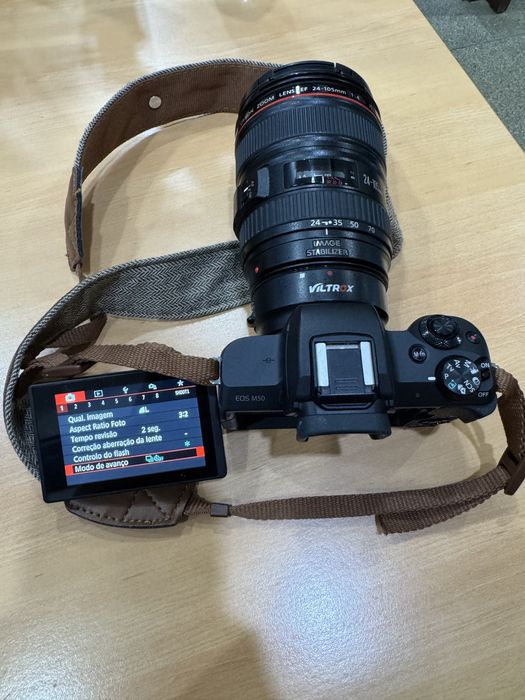 Canon M50 + 3 Lentes + Flash