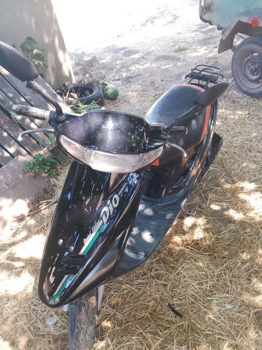 Продаю Хонда дио 28