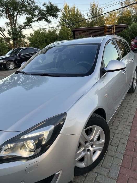 Продам опель інсігнія 2016 р