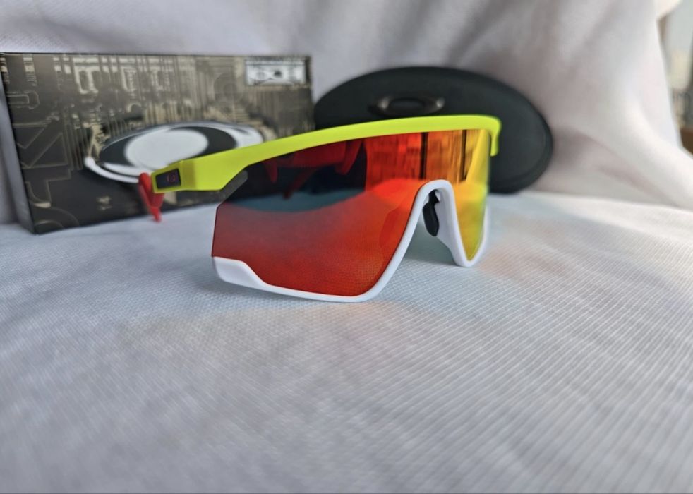 Oakley BXTR Yellow / Prizm Red ФОП