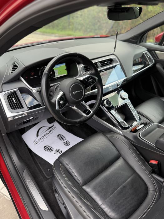 Продаеться jaguar i-pace