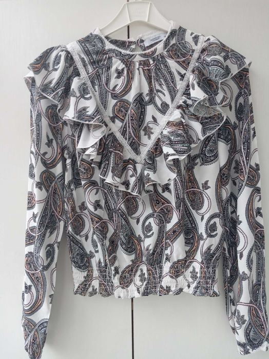 Жіноча блуза фірма Reserved xs розмір. Стан чудовий