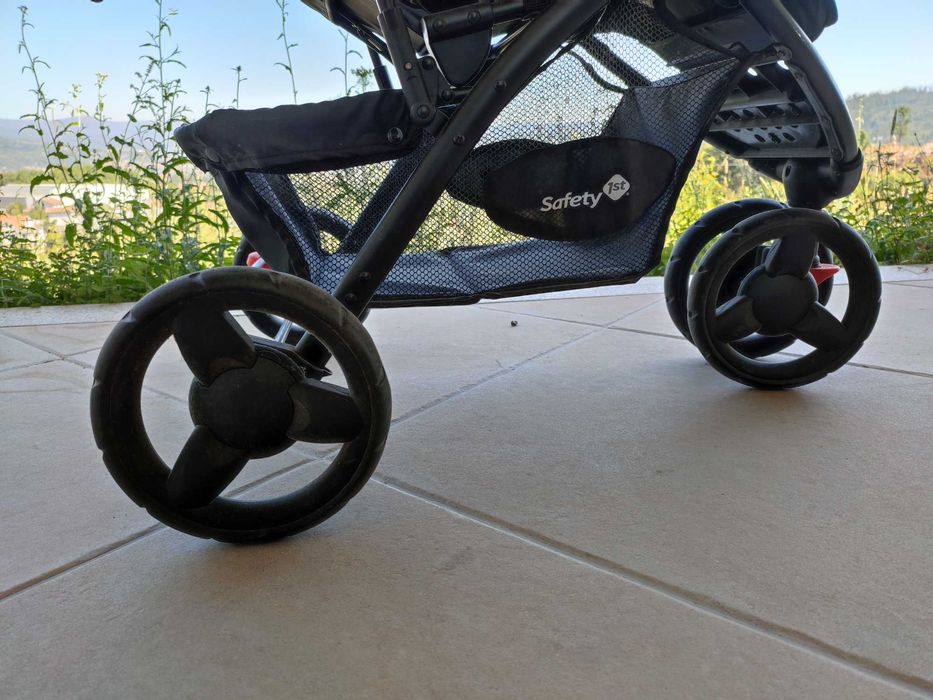 Carrinho de bebé + ovo