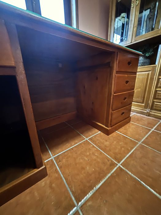 Secretaria Madeira Escritorio