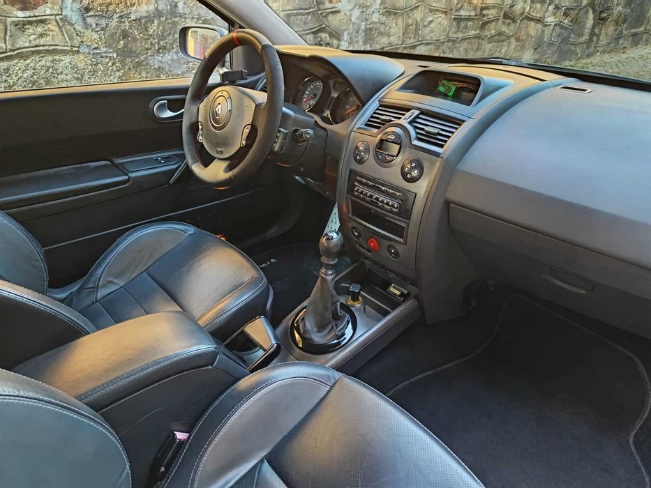Renault Megane II RS 225