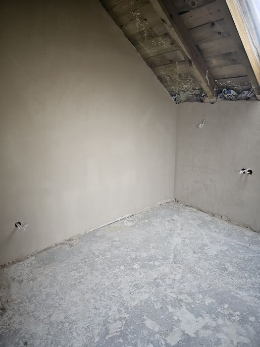 Tynki maszynowe posadzki mixokretem ocieplenia pianą PUR i celulozą