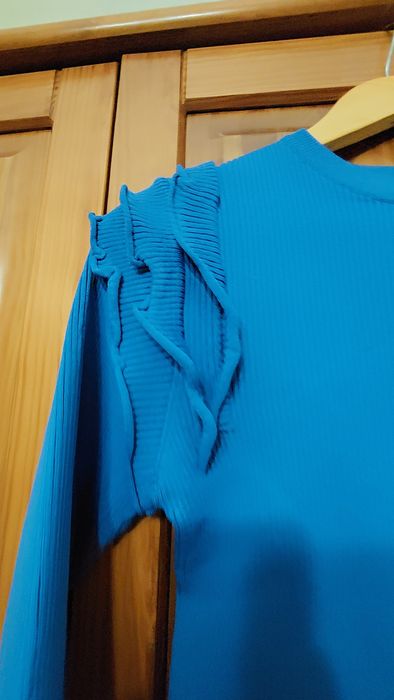 Camisola de malha azul