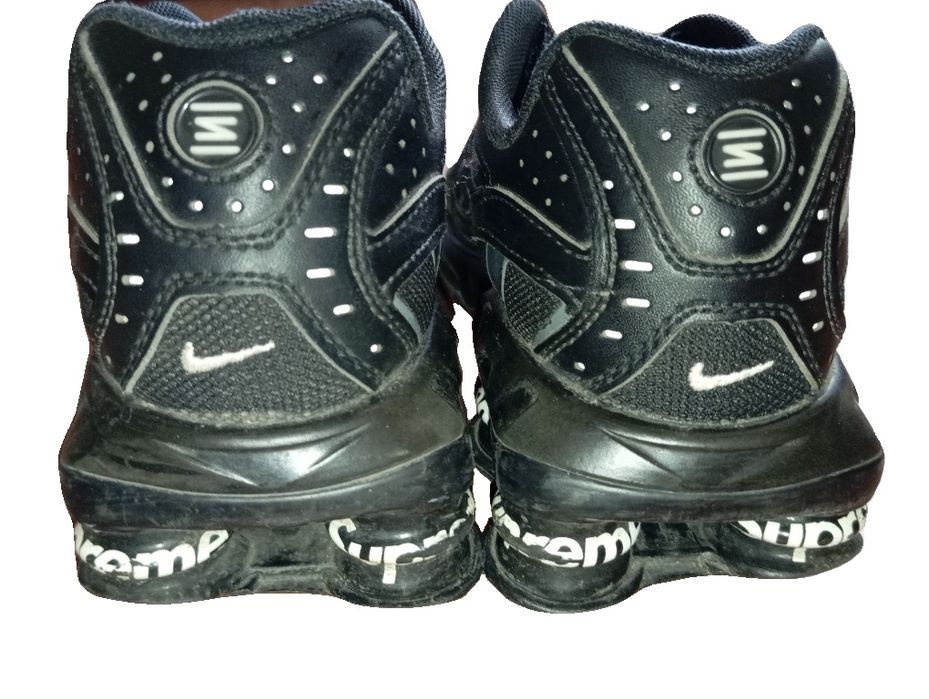 Кроссовки Nike shox r2 supreme