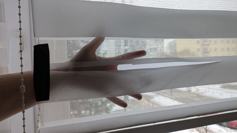 Rolety dzień-noc białe