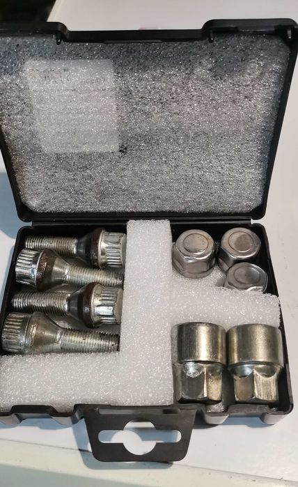 Parafusos de segurança