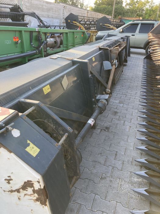 Жатка соняшникова під Claas 9м.