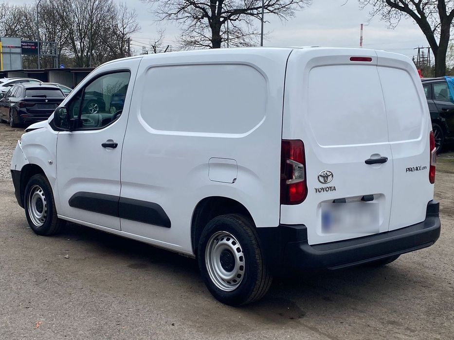 Toyota PROACE CITY 1.5 CRD  Rej. 08/2023 1.5d 102KM Salon Polska 1 właściciel Brutto FV23%