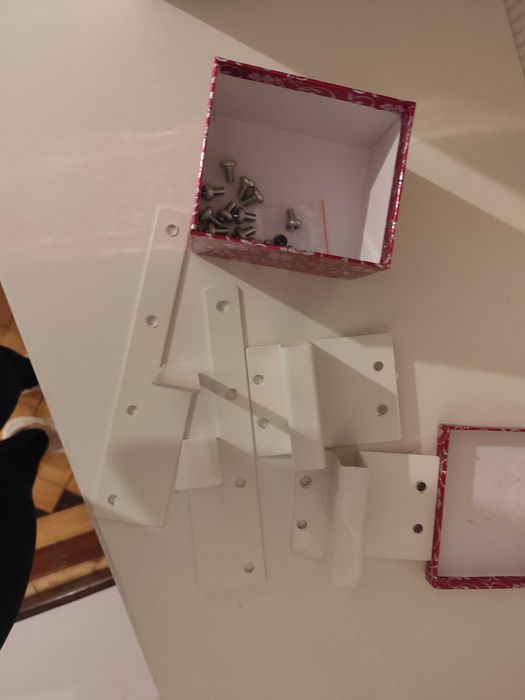 Fraldário estante IKEA