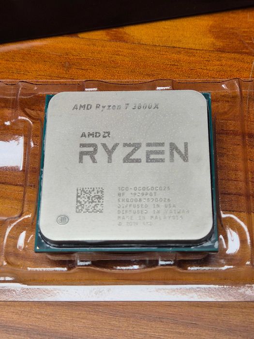 Conjunto Motherboard ROG STRIX X570-E + Ryzen 7 3800X