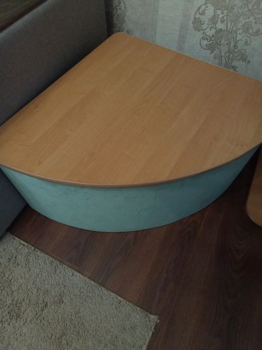 Продам тумбочку діаметр круга 144  одна четверта круга