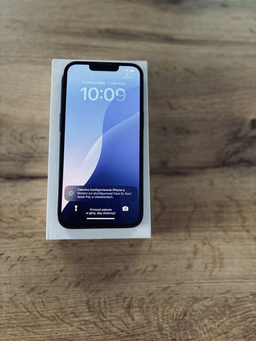 Telefon, smartfon I Phone 13+ładowarka