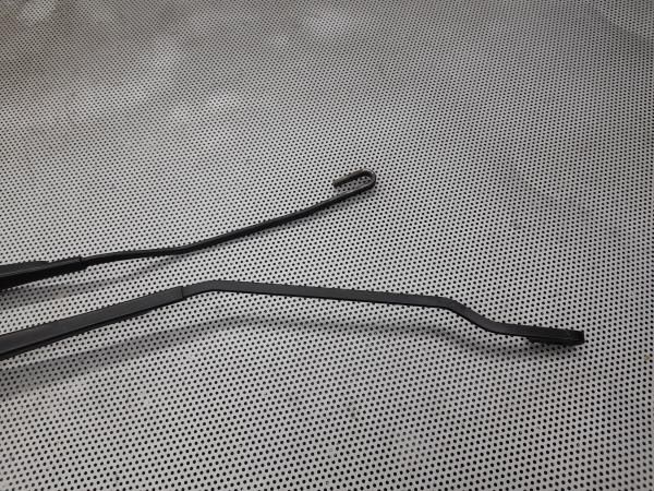 Haste / braço de escova limpa vidros frente direita PEUGEOT 206 (2A/C)
