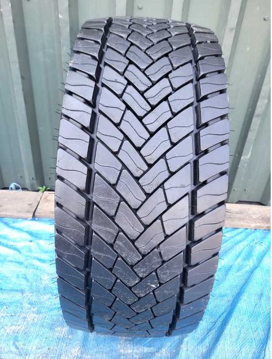Opona Goodyear 315/45 - R 22,5 22.5 K Max D