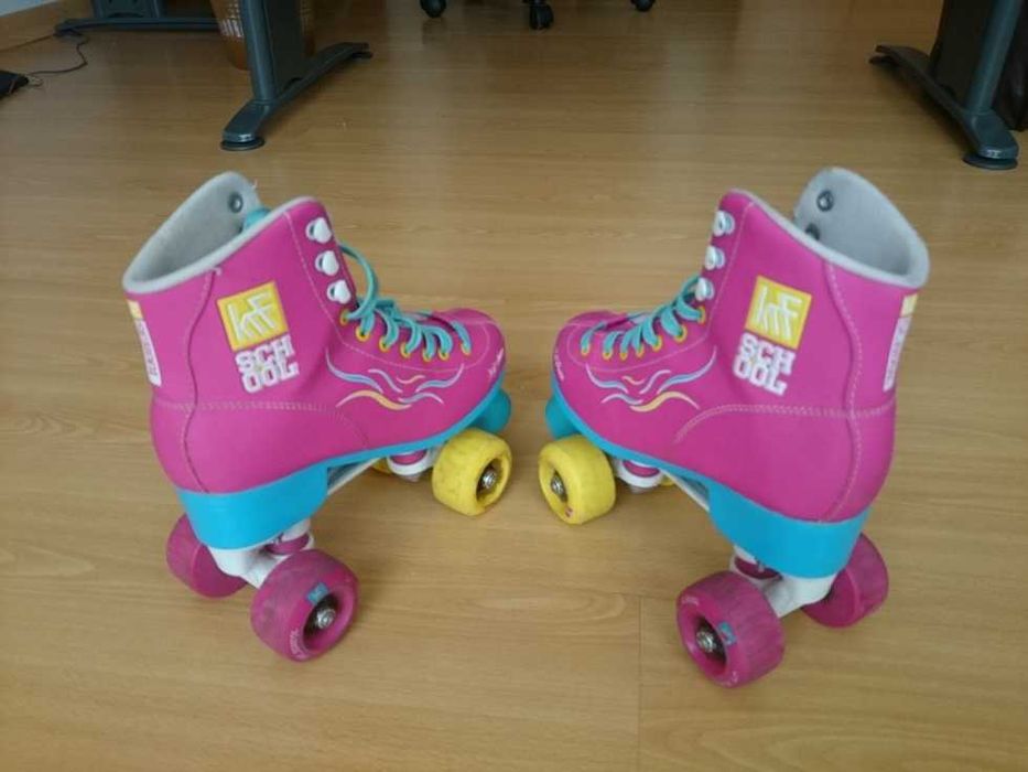 Patins de menina pouco usados