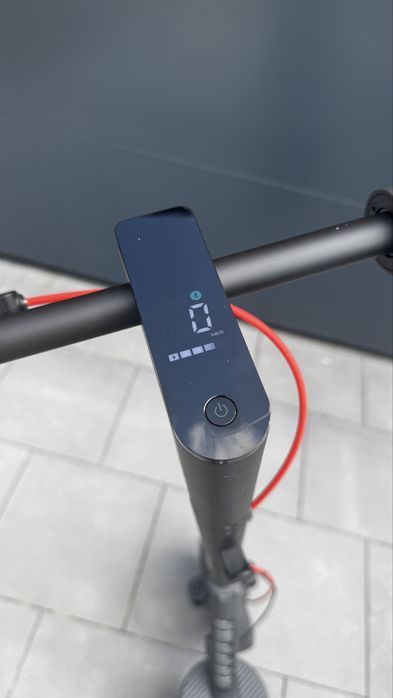 Hulajnoga Xiaomi Scooter 5 Pro