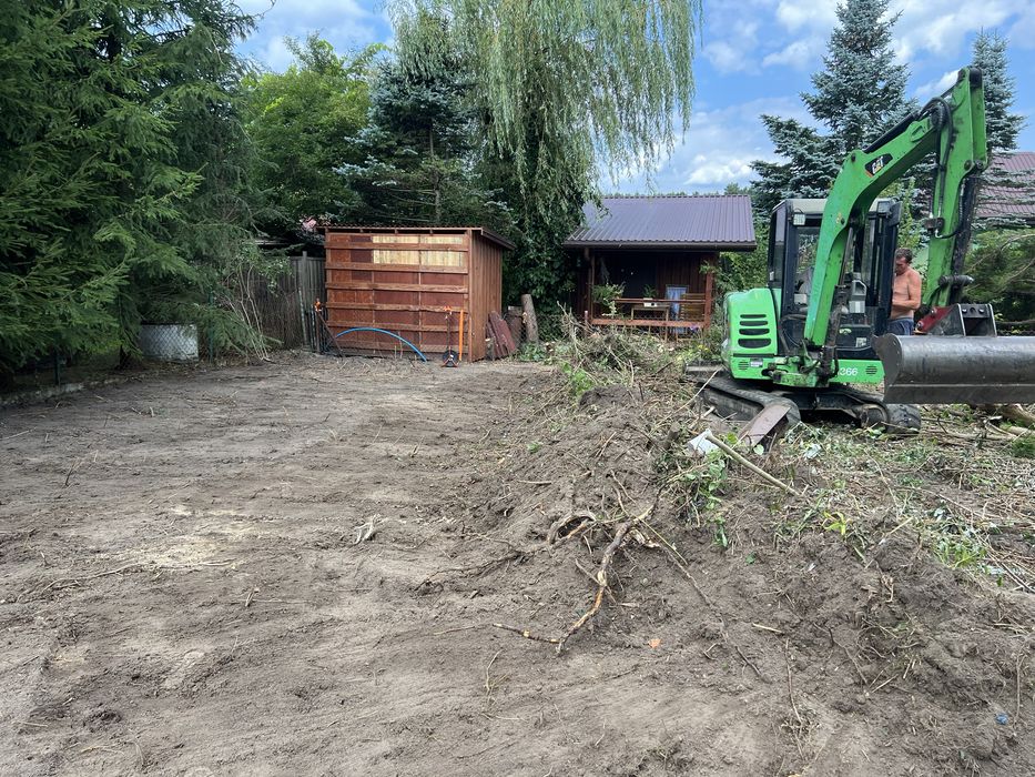 Minikoparka 3t usługi wynajem prace ziemne wywrotka transport trawnik