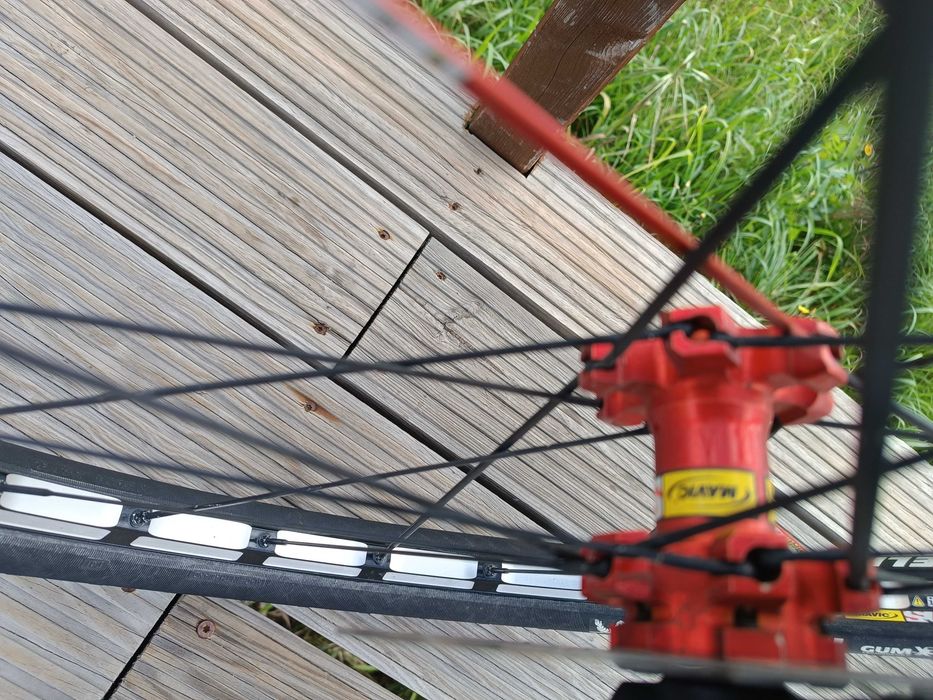 Bicicleta Cannondale lefty