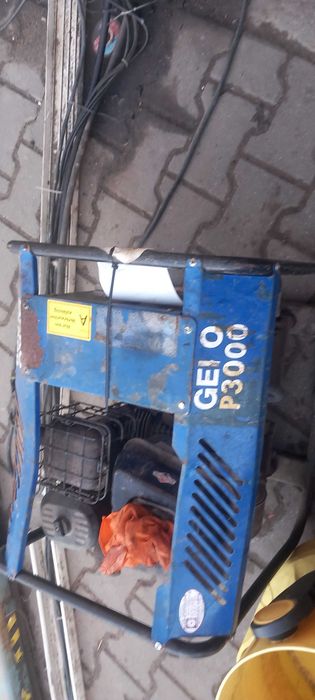 Agregat prądotwórczy dwufazowy firmy Geko 3000