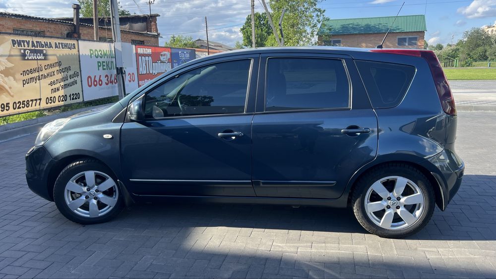 Nissan note e11 2012року