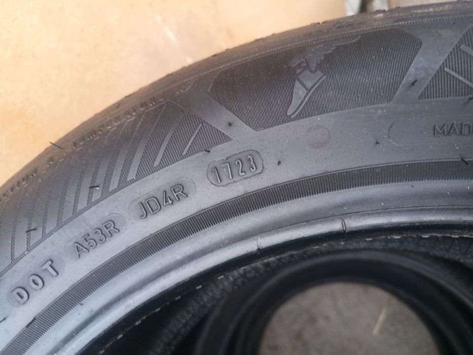 Opona opony  4 x 215/55R17 Goodyear