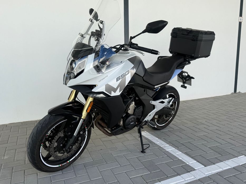CFMOTO MT650 - 2023