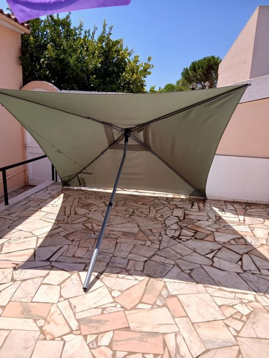 Guarda-Sol / Sun Umbrella 2,2m