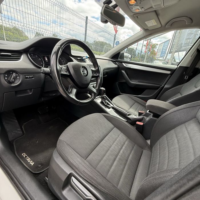 Na Sprzedaz SKODA OCTAVIA/Automat/Klima/Zadbana/Felgi19/Gwarancja/Raty