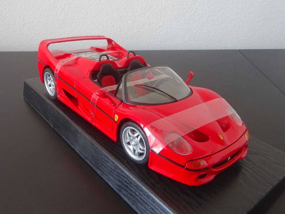 1:18 Maisto Ferrari F50 (2)