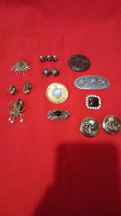 Продам брошки СССР