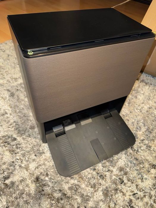Робот-пилосос iRobot