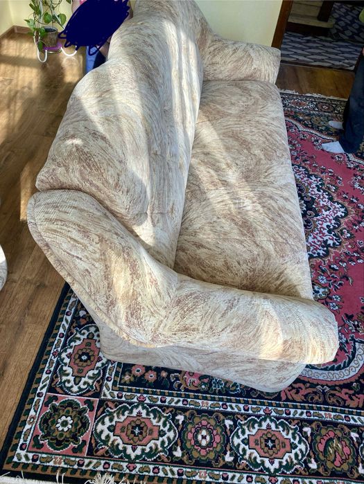 Продам м’який диван для вітальні