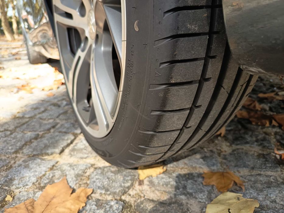 Peugeot 208 GTI 200cv THP