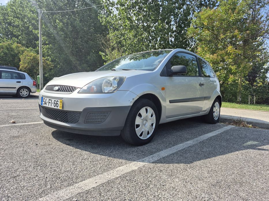 Ford Fiesta 1.4 TDCI comercial