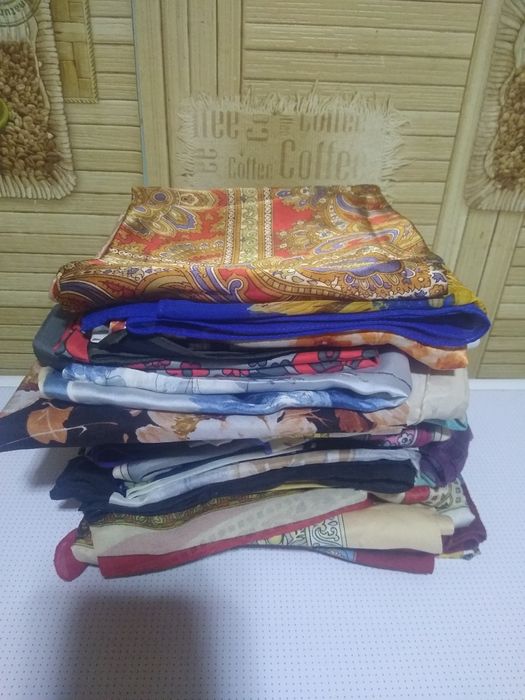 Женские платки одним лотом