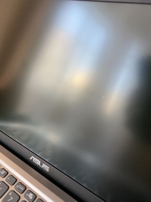 ASUS Vivobook 14". Win 11 Intel Core i3-11 Gen. 128GB SSD. 8GB RAM