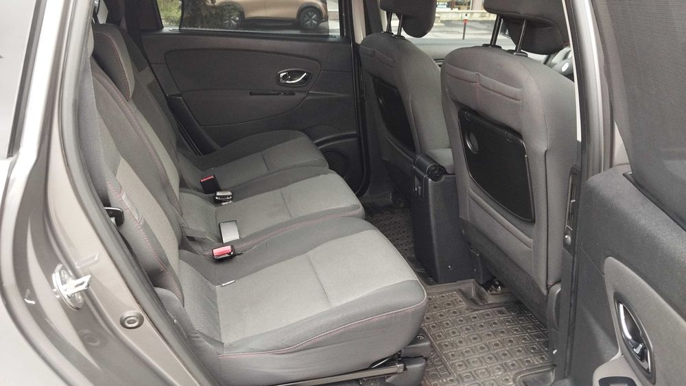 Renault Grand Scenic Business 1.5 dCi 2013