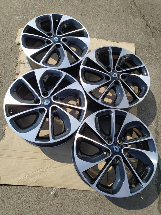 Диски Renault Megane Laguna Duster Latitude Fluence Trafic 17(5*114,3)