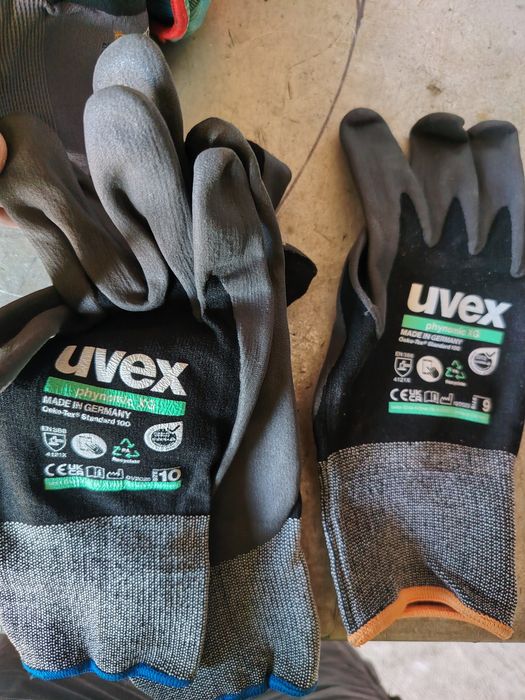 Rękawice uvex ochronne  róż. 9 i 10