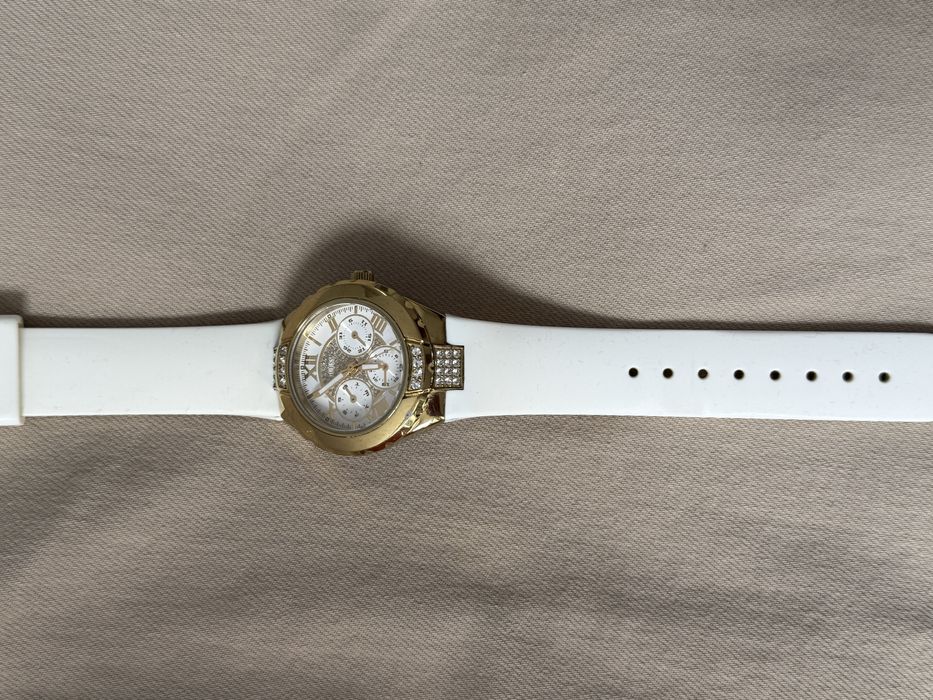 Zegarek damski Guess