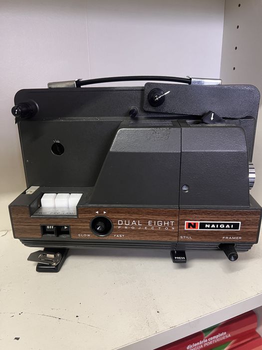 Projector Bobines Naigai Dual Eight Projector Campanhã • OLX Portugal